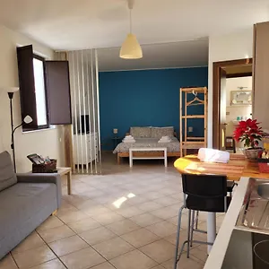 Casa Currò Casa vacanze Aeroporto di Catania Fontana Rossa